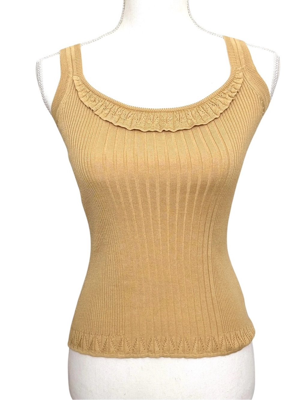 Tommy Hilfiger “Sweet Life” 100% silk stretch knit layering top camel / gold M